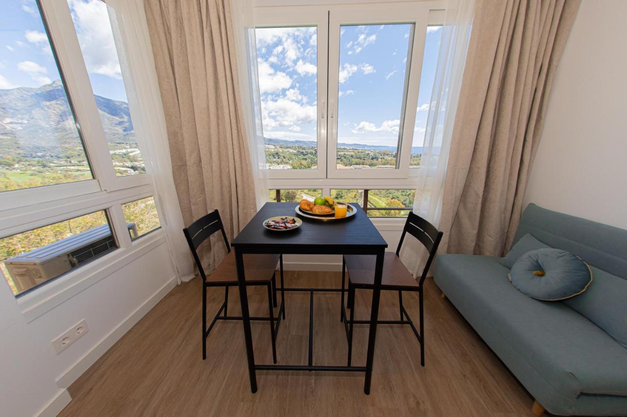 Modern Apartment With Stunning Views Marbella Buitenkant foto
