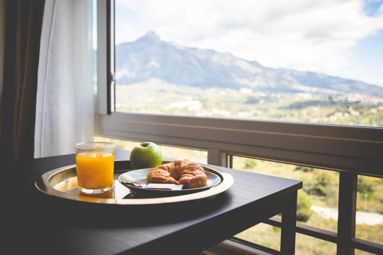 Modern Apartment With Stunning Views Marbella Buitenkant foto