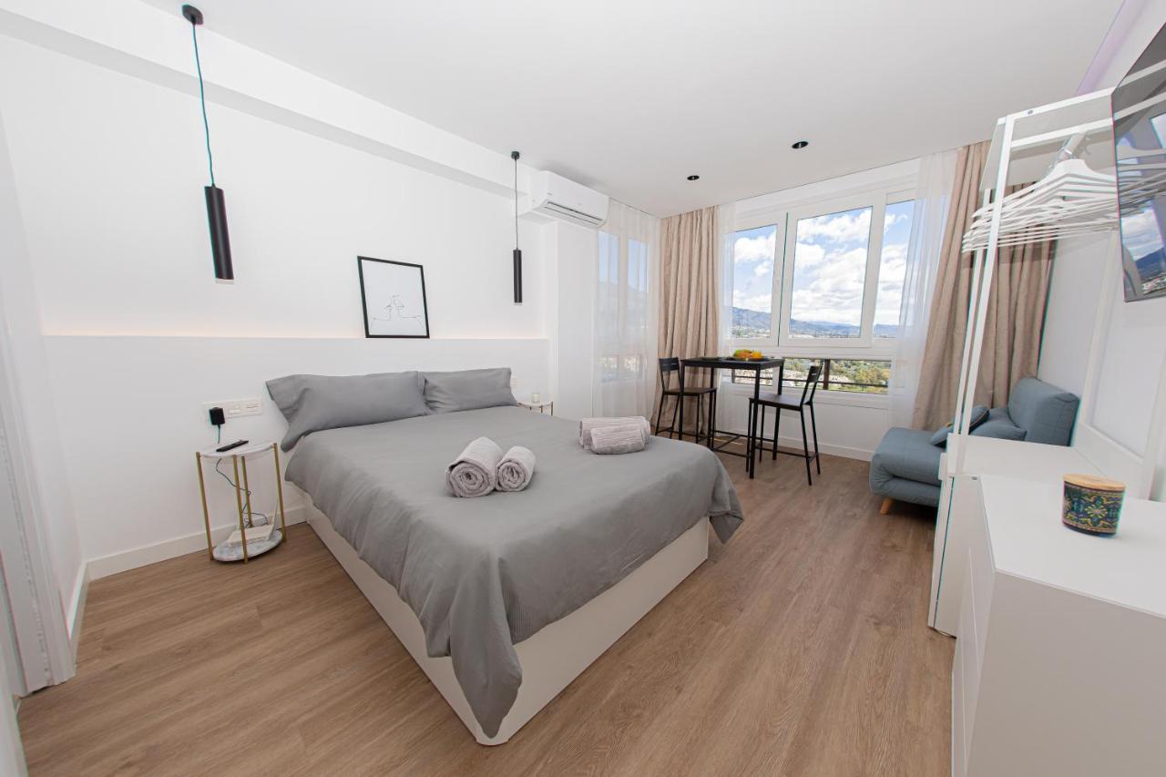 Modern Apartment With Stunning Views Marbella Buitenkant foto